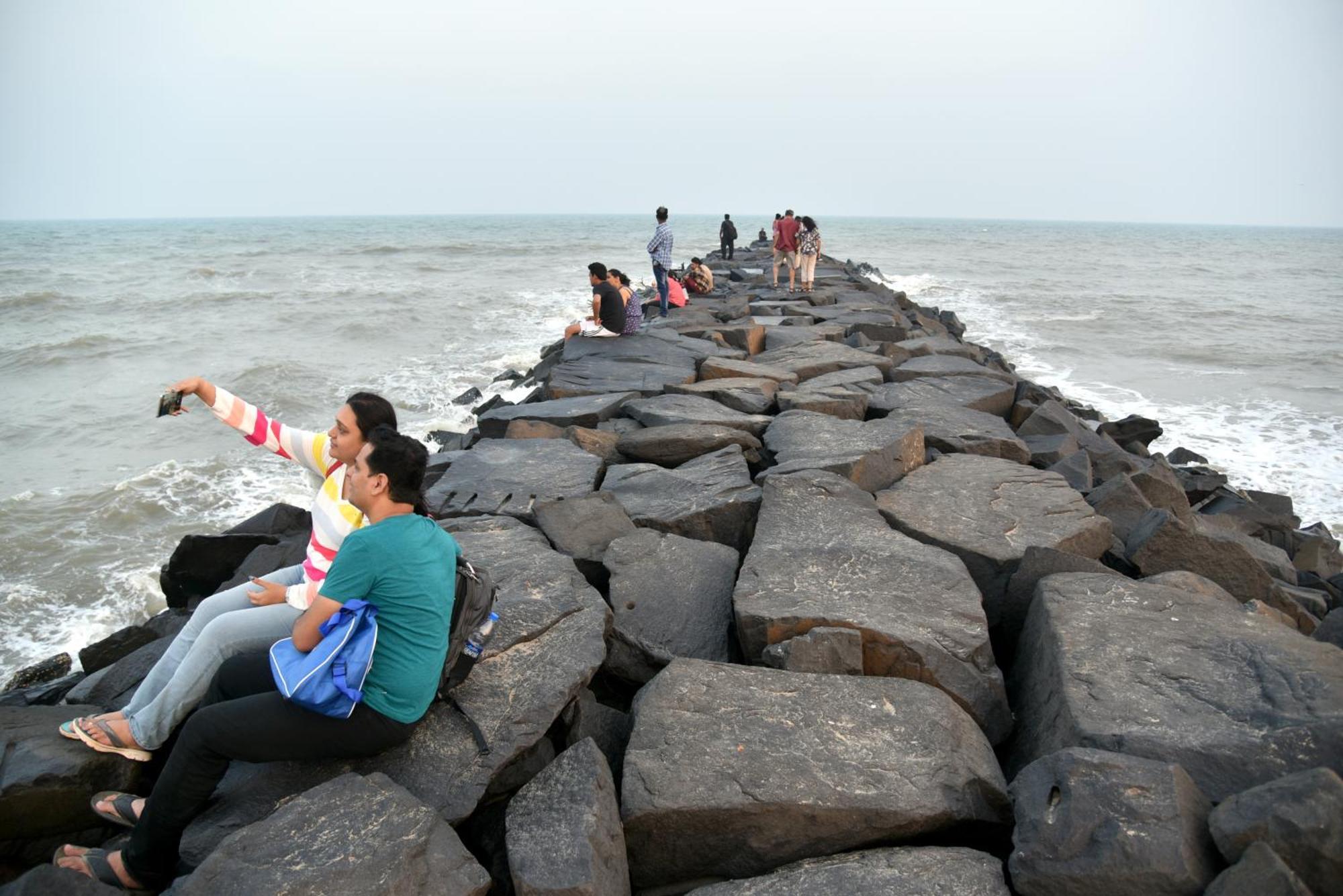 Serenity Sands Beach Resort Pondicherry Exterior foto