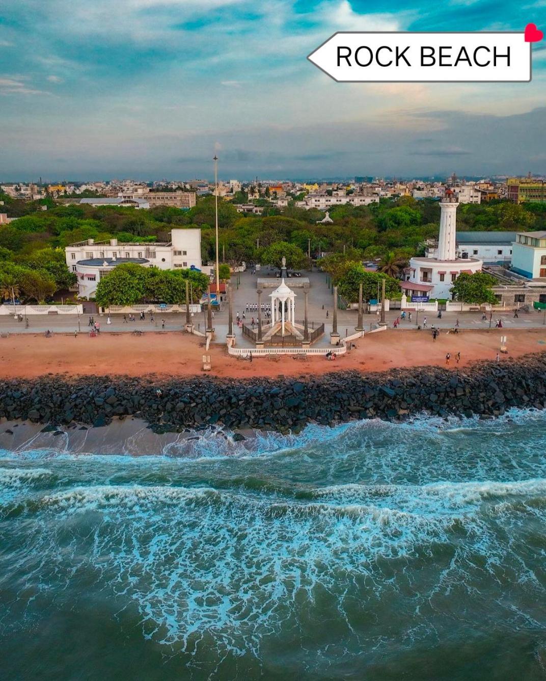 Serenity Sands Beach Resort Pondicherry Exterior foto